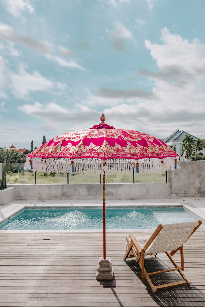 Bali parasol - Fuchsia vol goud fringe- 250cm